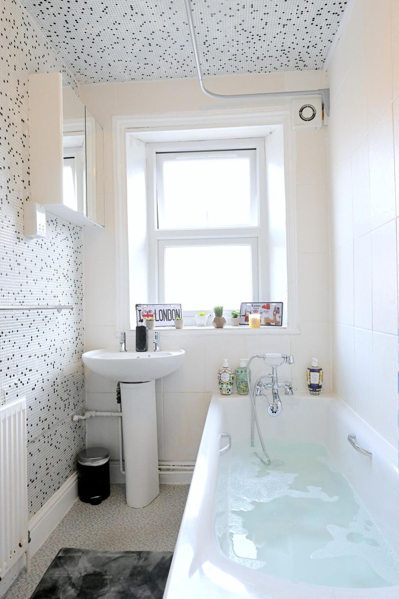 Stunning 3 Bedroom Serviced Flat In North London Exterior photo